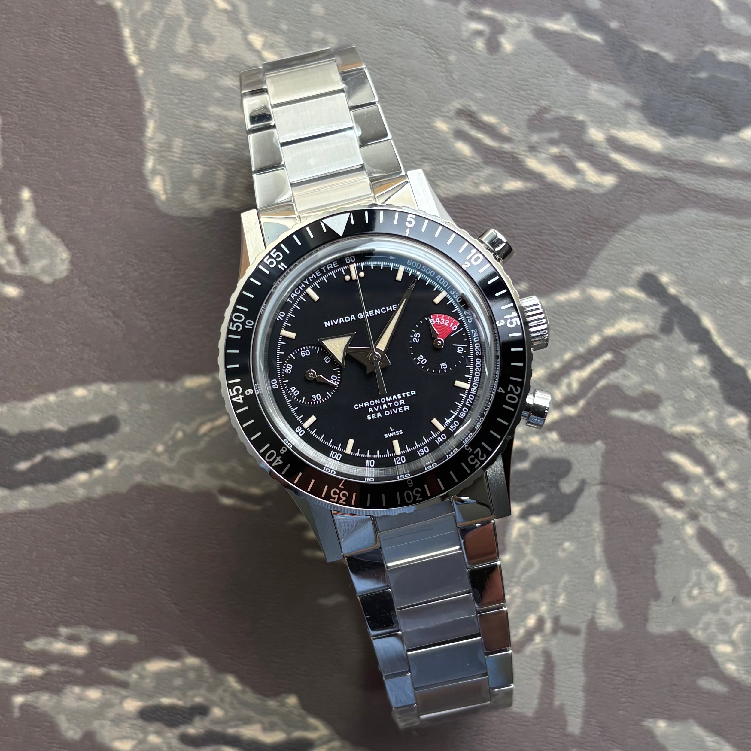 Nivada Grenchen Chronomaster Broad Arrow