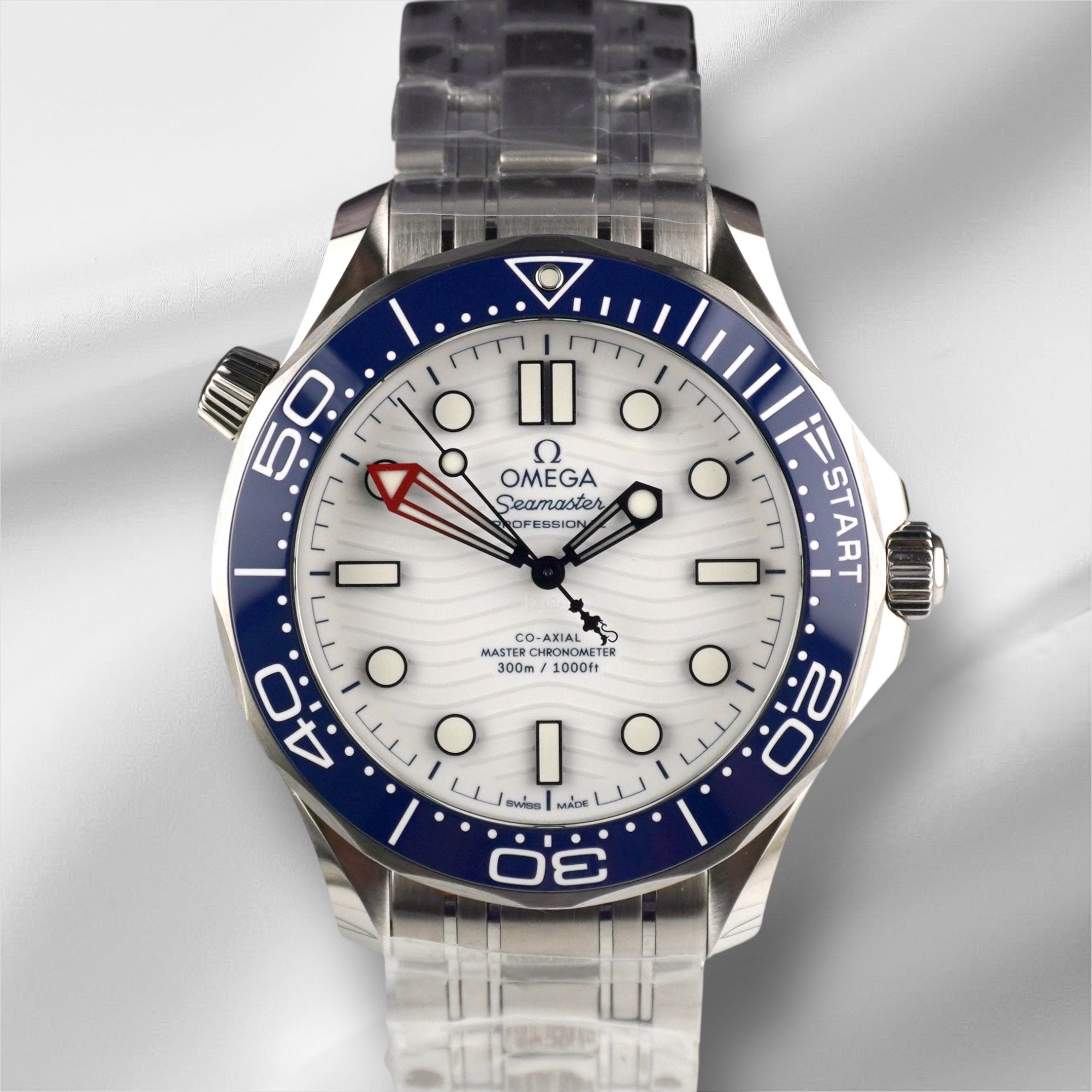 Omega Seamaster Diver America's Cup