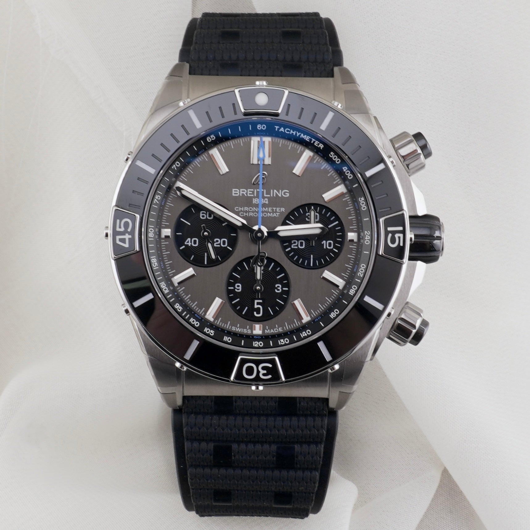 Breitling Super Chronomat B01