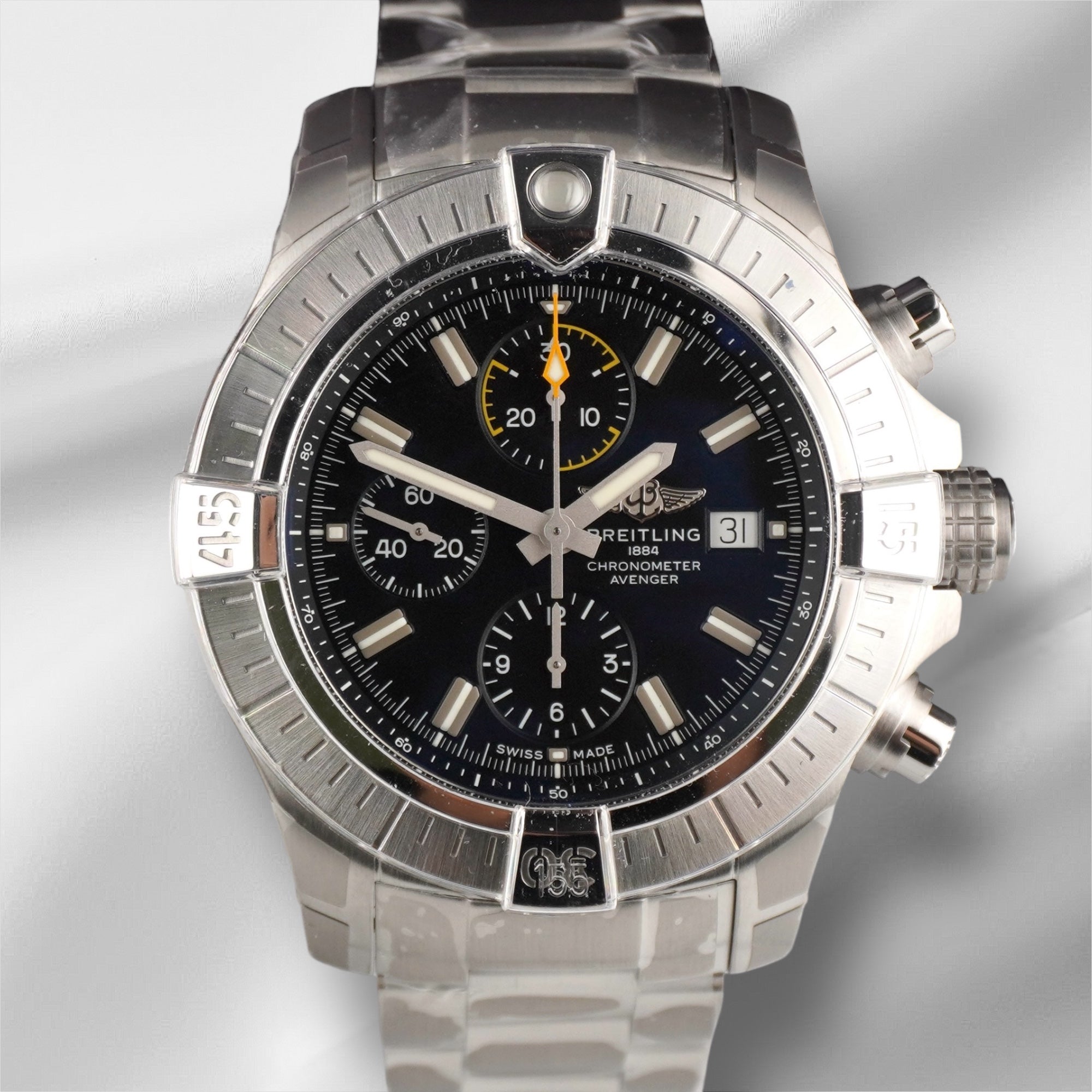 Breitling Avenger Chronograph